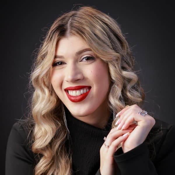 GIULIA MARONEZZI